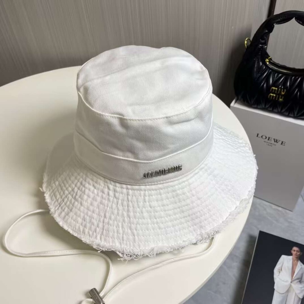 Jacquemus Bucket Hat White - Picture 4 of 7